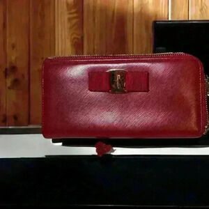 Ferragamo Zip Wallet w/ Dust Bag